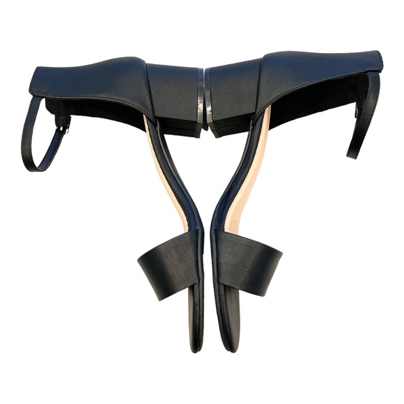 LONDON FOG Nikki Low Ankle Strap Pump Sandal Black Smooth 9.5 - Picture 4 of 7